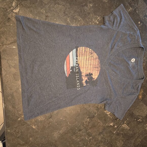 ROXY WOMENS CAYMAN ISLANDS GRAPHIC Tshirt -SIZE MEDIUM-LIKE NEW - Picture 4 of 5